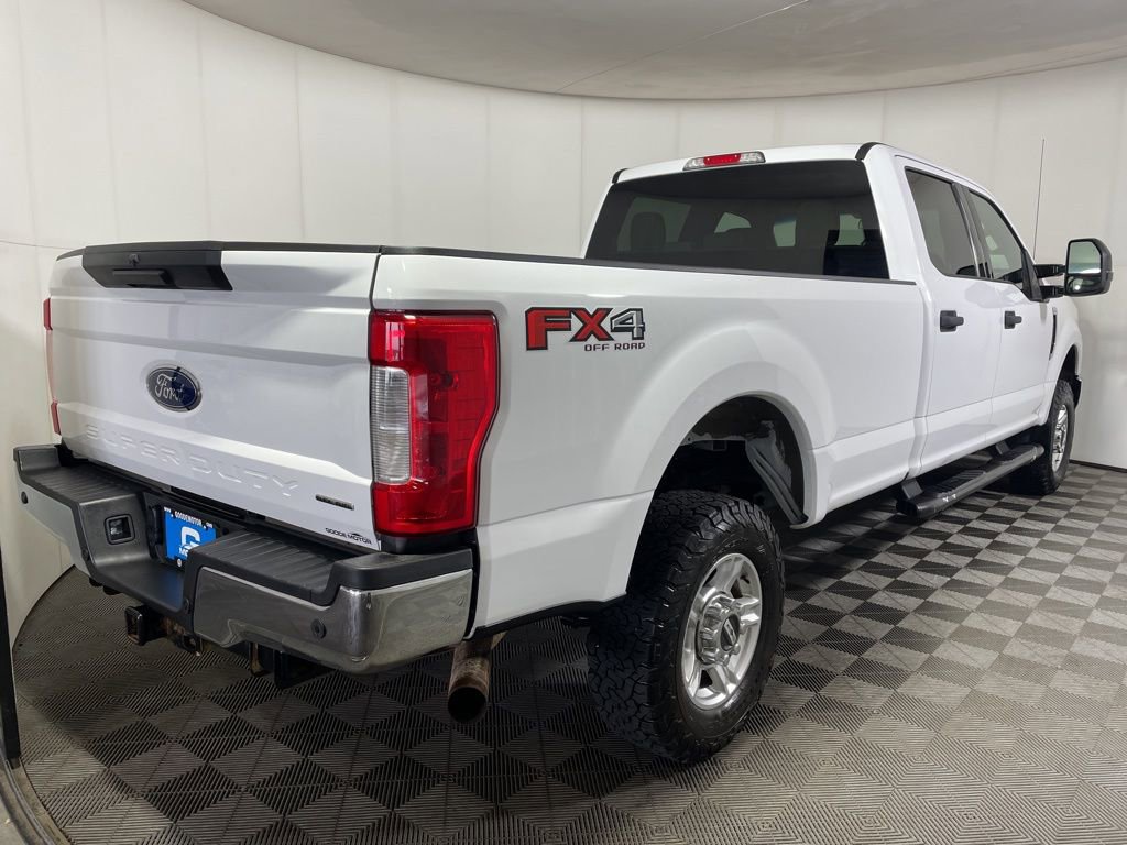 Used 2017 Ford F350 XLT w/ XLT Value Package AWD/4WD image 7