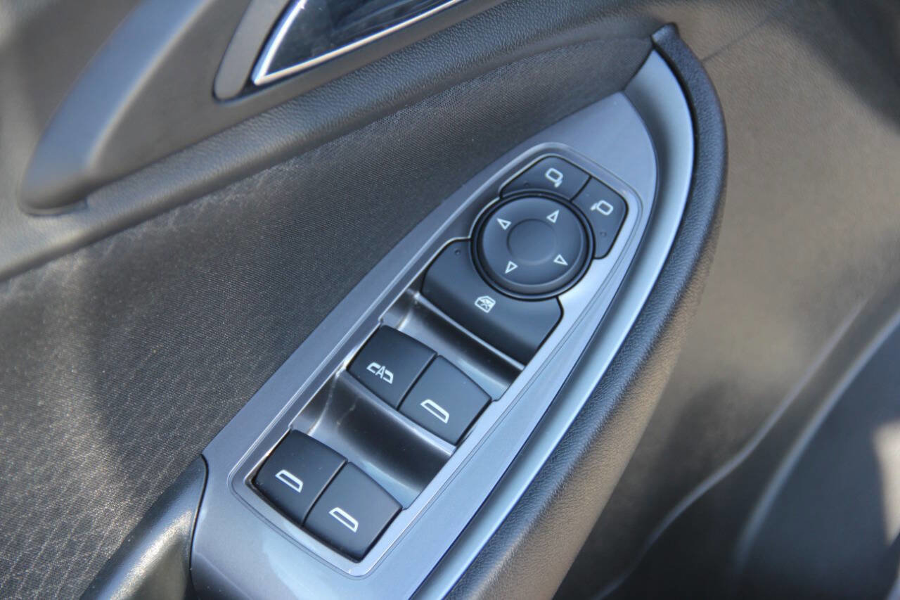 Used 2024 Chevrolet Malibu LT image 22