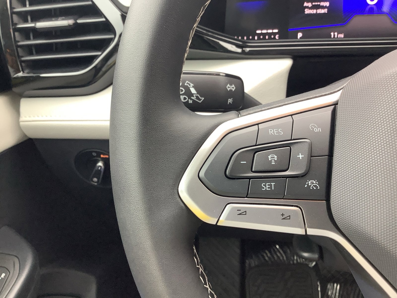 New 2026 Volkswagen Taos S image 27