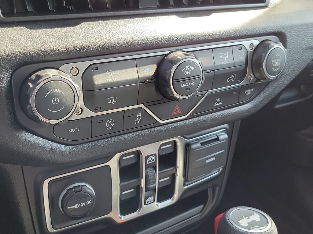 New 2026 Jeep Wrangler Unlimited Sport AWD/4WD image 29