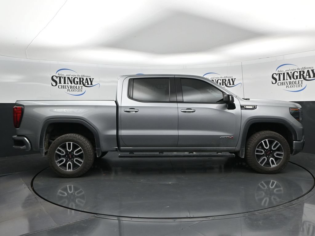 Certified 2024 GMC Sierra 1500 AT4 w/ Technology Package AWD/4WD image 8