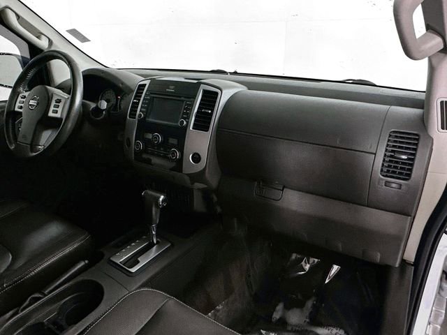 Used 2016 Nissan Frontier PRO-4X w/ Pro-4x Luxury Package AWD/4WD image 28