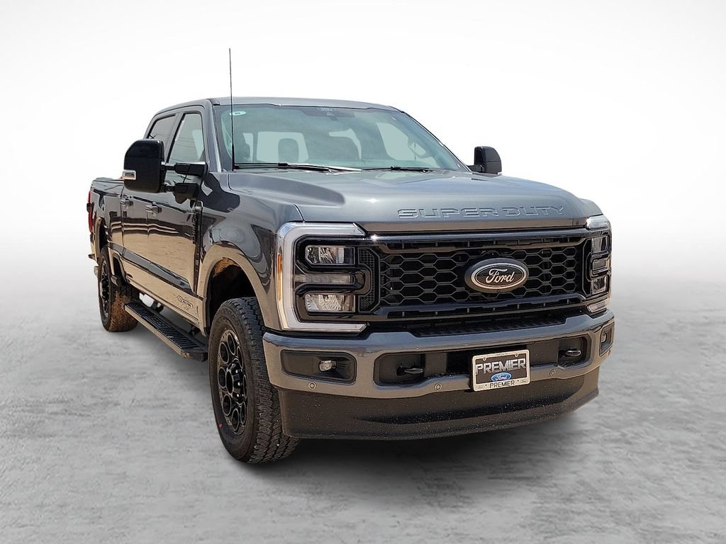 New 2026 Ford F250 Lariat w/ Black Appearance Package AWD/4WD image 2