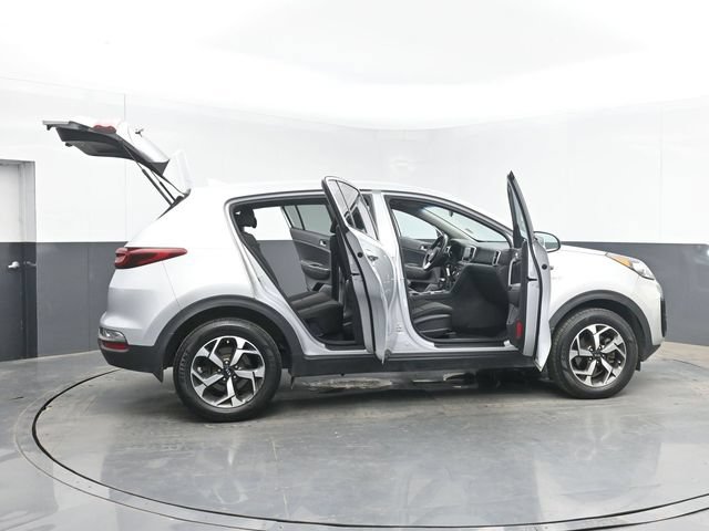 Used 2020 Kia Sportage LX AWD/4WD image 51