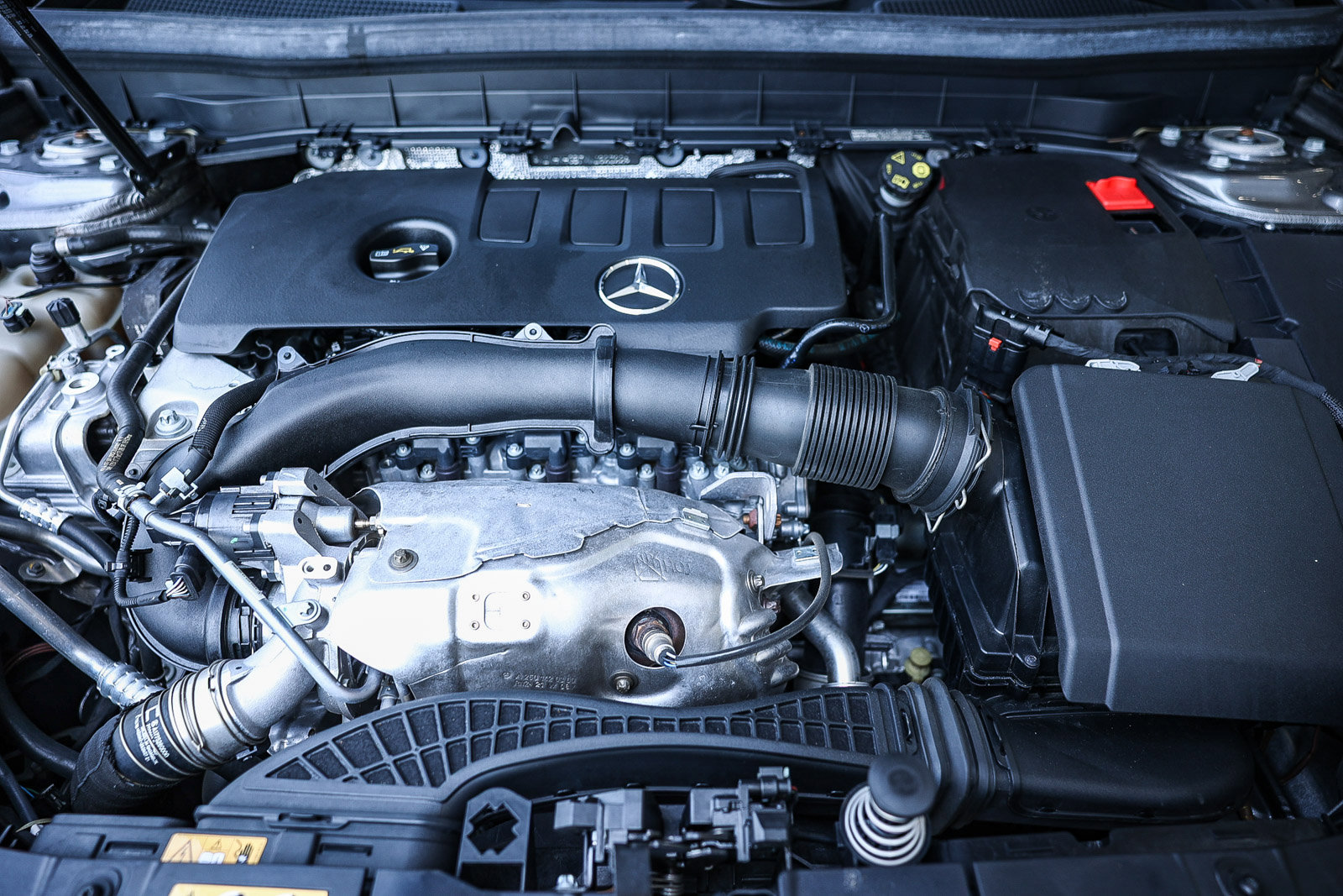 Used 2021 Mercedes-Benz GLB 250 image 33