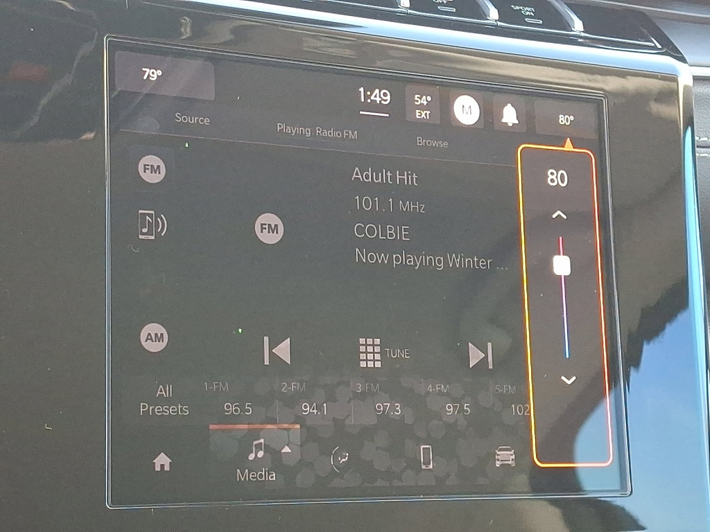 Certified 2023 Jeep Grand Cherokee Laredo image 30