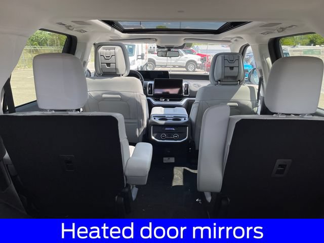 New 2026 Ford Expedition Platinum w/ Platinum Ultimate Package AWD/4WD image 33