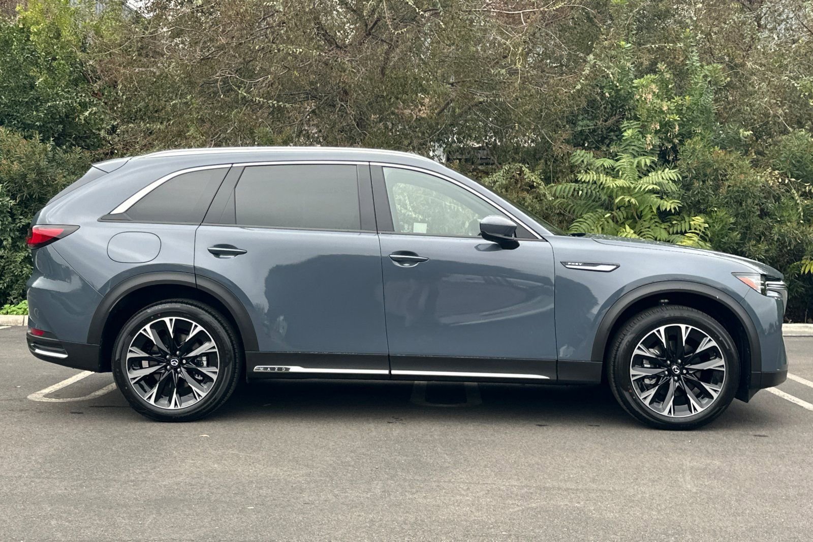 New 2026 MAZDA CX-90 Plug-In Hybrid w/ Premium Plus image 4