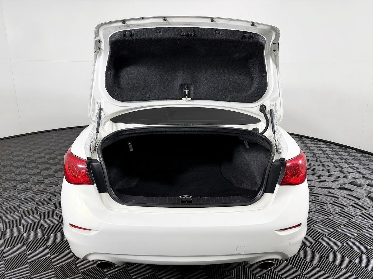 Used 2015 INFINITI Q50 w/ Navigation Package RWD image 12