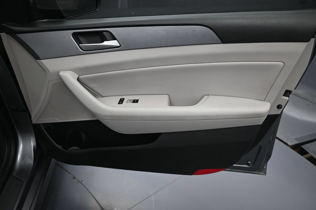 Used 2018 Hyundai Sonata SEL FWD image 33