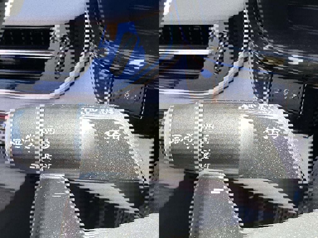 Used 2026 INFINITI QX60 Luxe w/ Family Package image 32