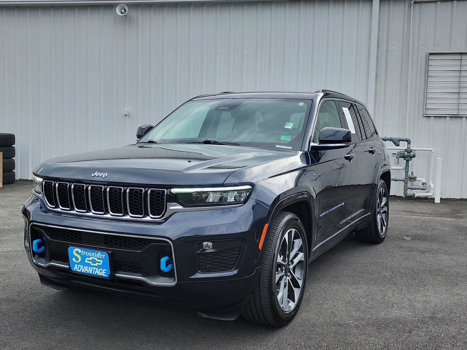 Used 2022 Jeep Grand Cherokee Overland image 1