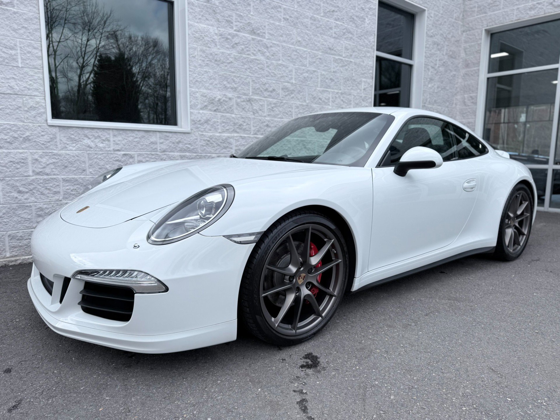 Used 2013 Porsche 911 Carrera 4S AWD/4WD image 3