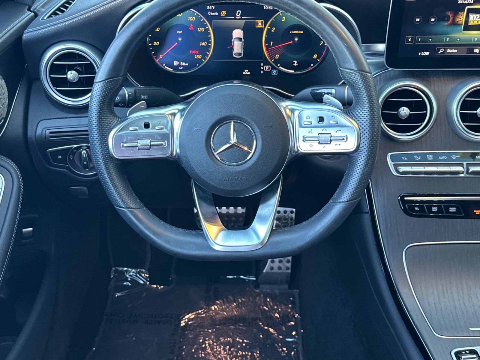 Used 2023 Mercedes-Benz GLC 300 4MATIC Coupe image 14