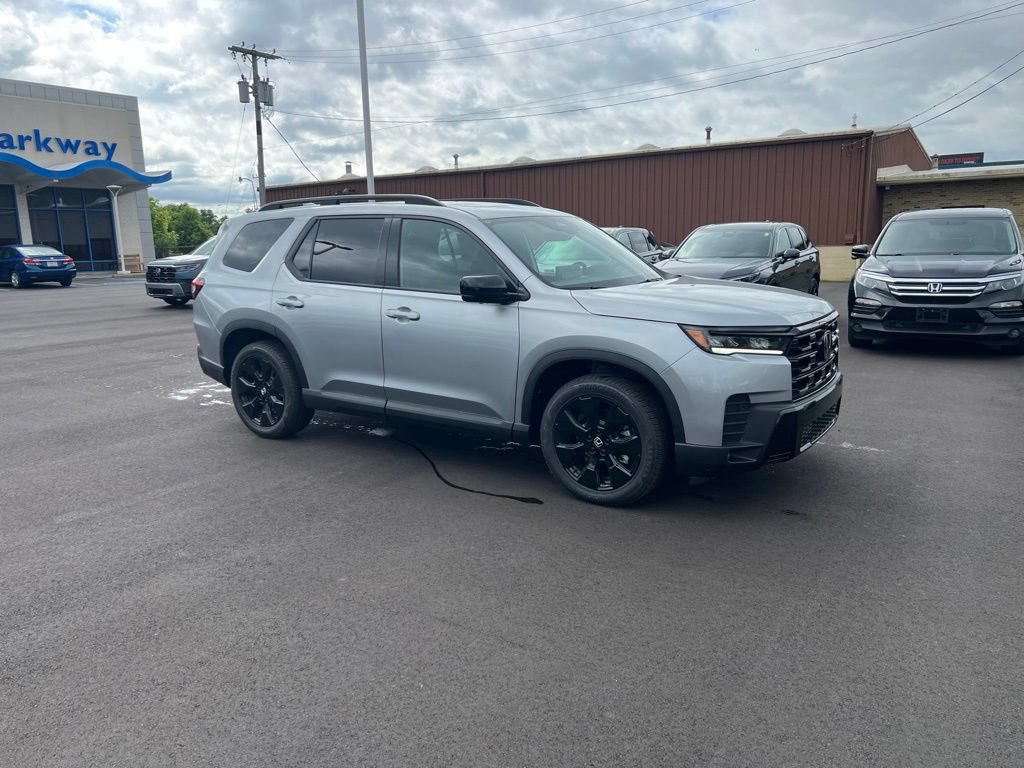 New 2026 Honda Pilot Black Edition image 2