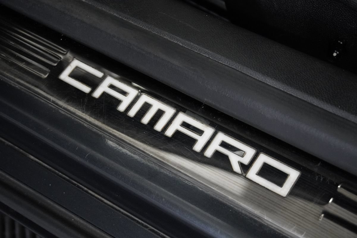 Used 2012 Chevrolet Camaro LS RWD image 24
