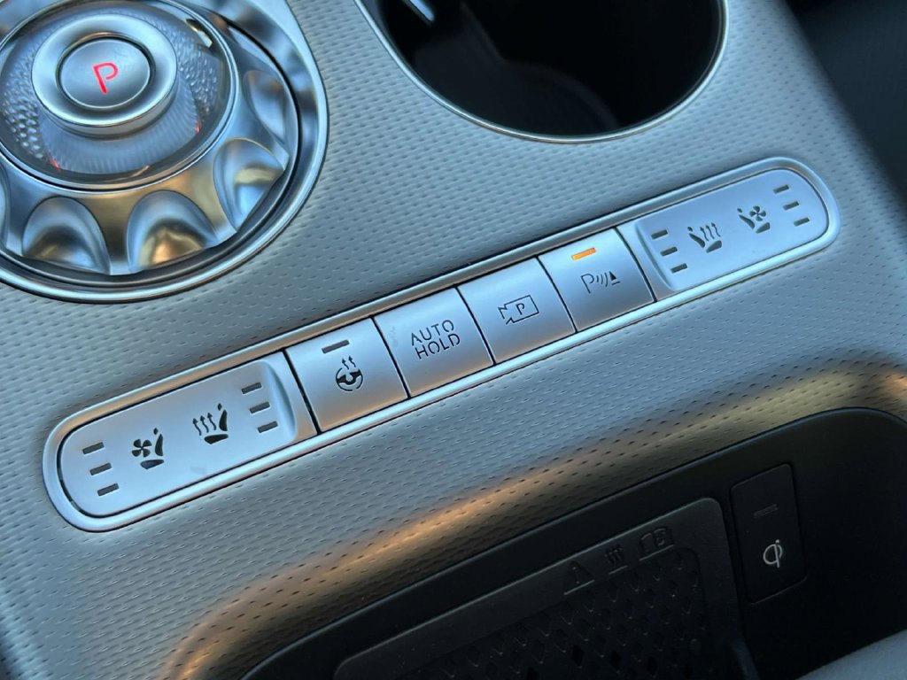 New 2024 Genesis GV60 Performance AWD/4WD image 34