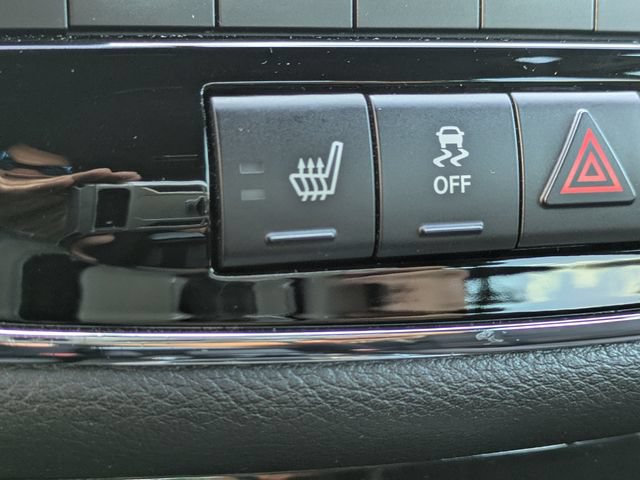 Used 2013 Chrysler 200 Touring w/ Cold Weather Group FWD image 22
