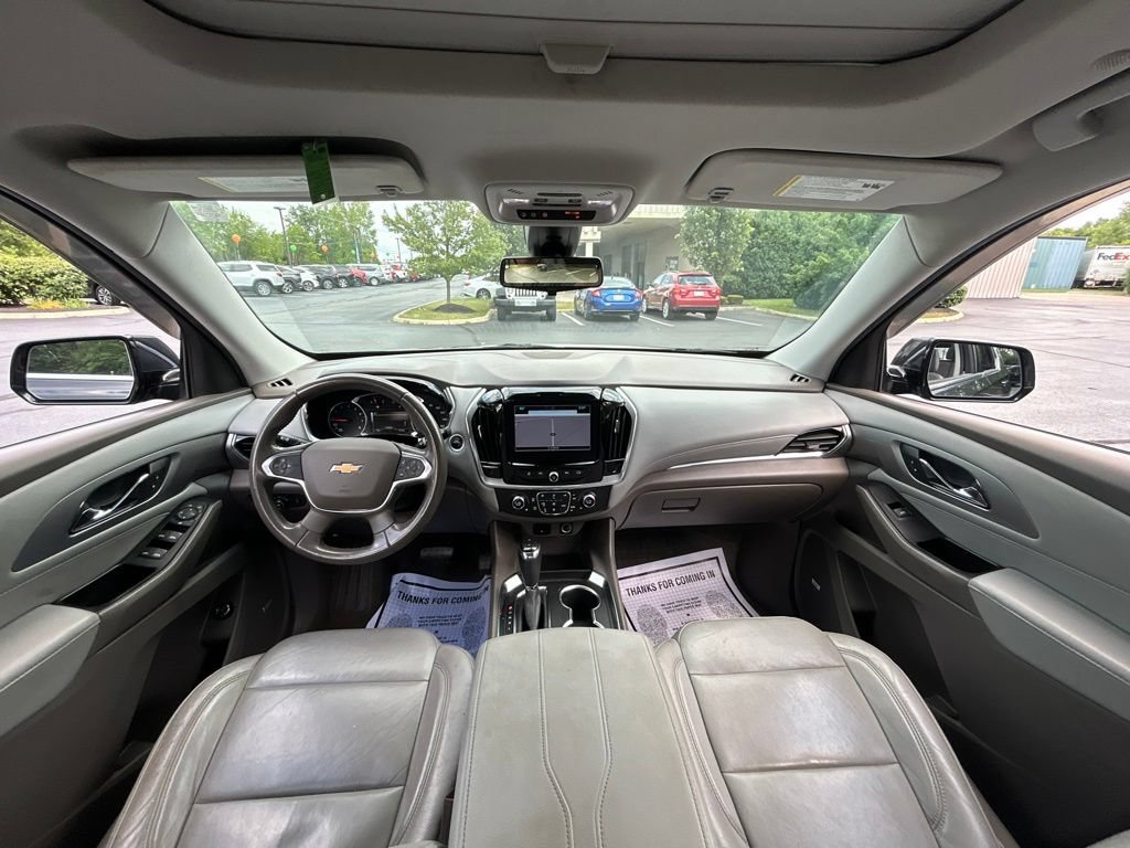 Used 2019 Chevrolet Traverse LT w/ LT Premium Package FWD image 29