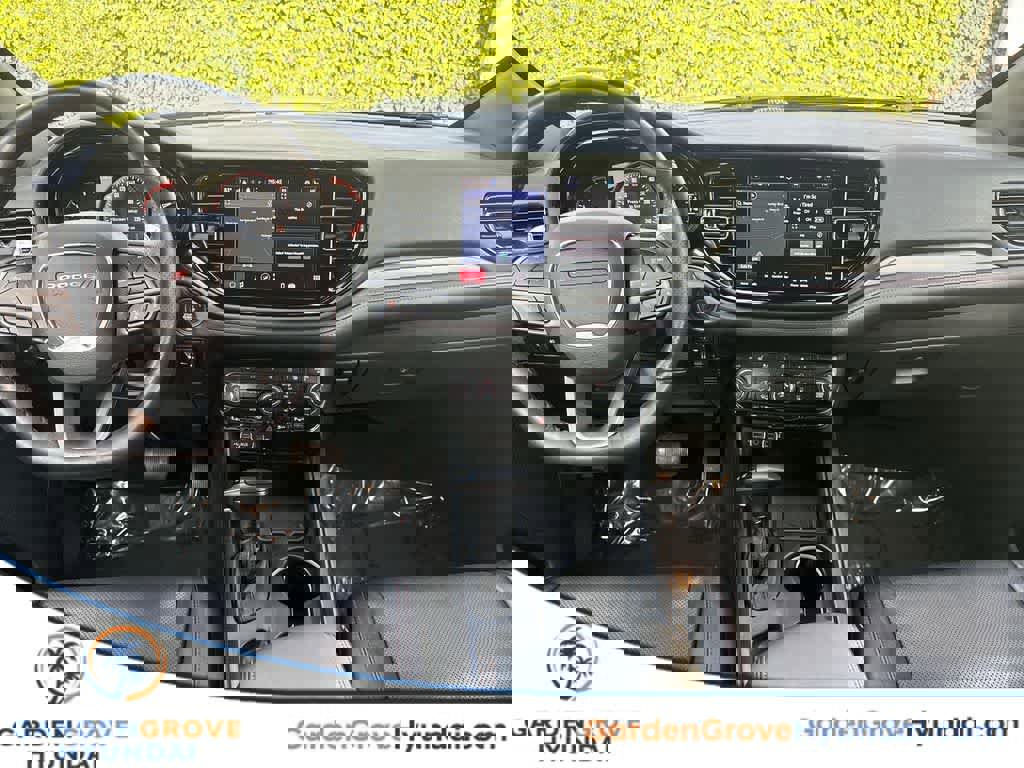 Used 2023 Dodge Durango R/T image 1