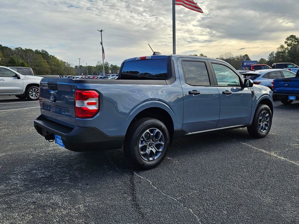 New 2025 Ford Maverick XLT w/ XLT Luxury Package image 11