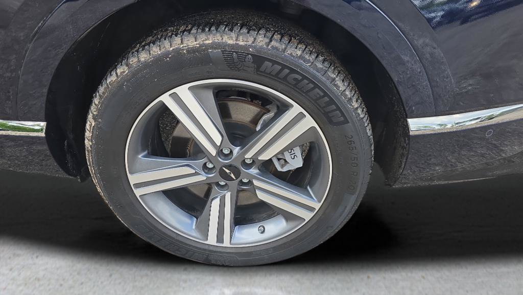 Used 2025 Genesis GV80 3.5T AWD/4WD image 28