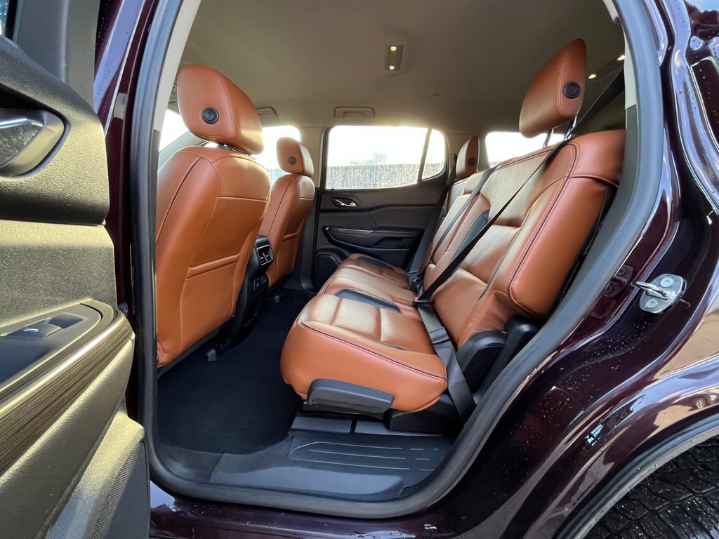 Certified 2018 GMC Acadia SLT AWD/4WD image 17