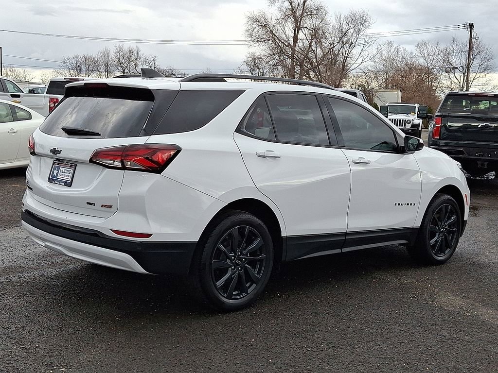 Used 2024 Chevrolet Equinox RS AWD/4WD image 12