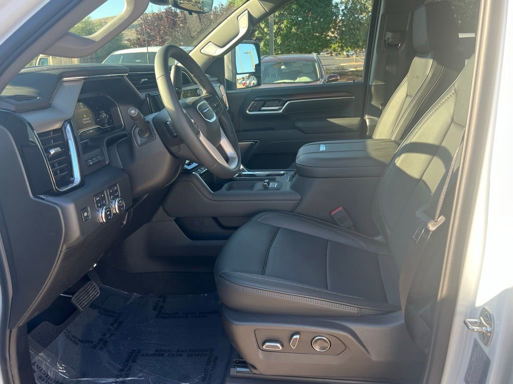 New 2025 GMC Sierra 2500 Denali w/ Denali Reserve Package image 7