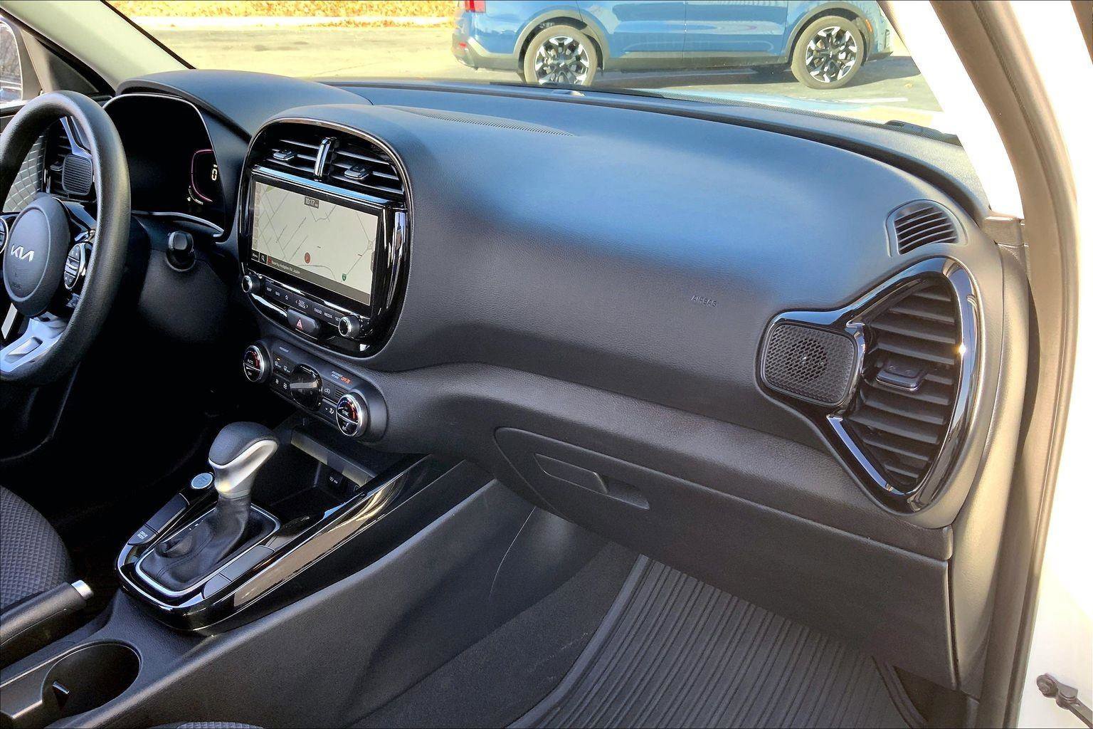 Used 2023 Kia Soul S image 15