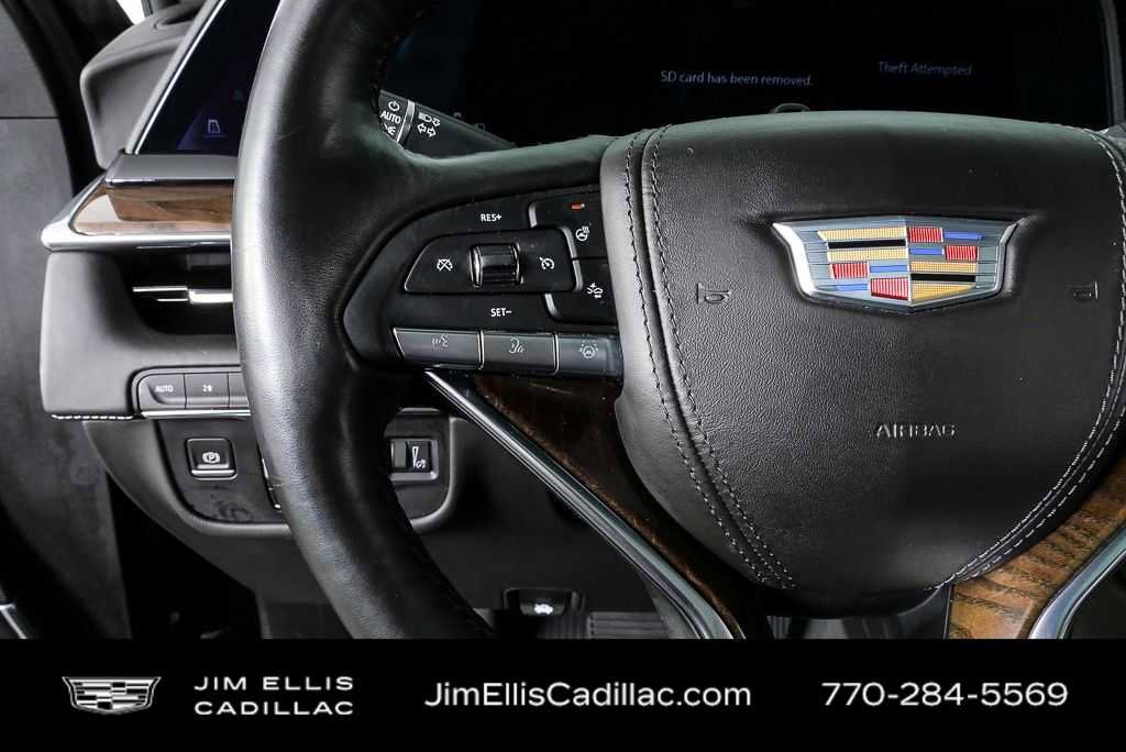 Used 2023 Cadillac Escalade Premium Luxury Platinum w/ Heavy-Duty Trailer Package image 10
