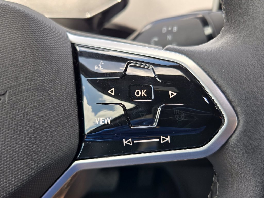 New 2026 Volkswagen ID.4 Pro RWD image 11