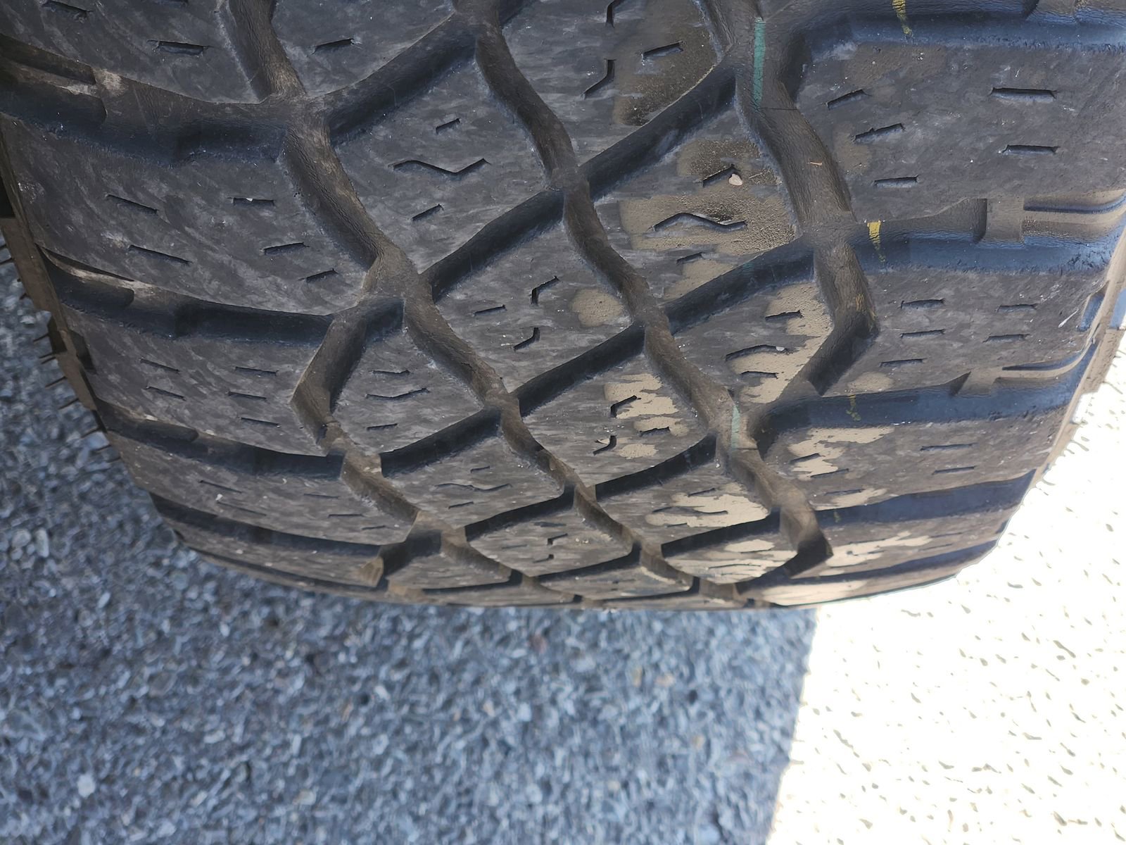 Used 2024 GMC Sierra 1500 AT4X image 15