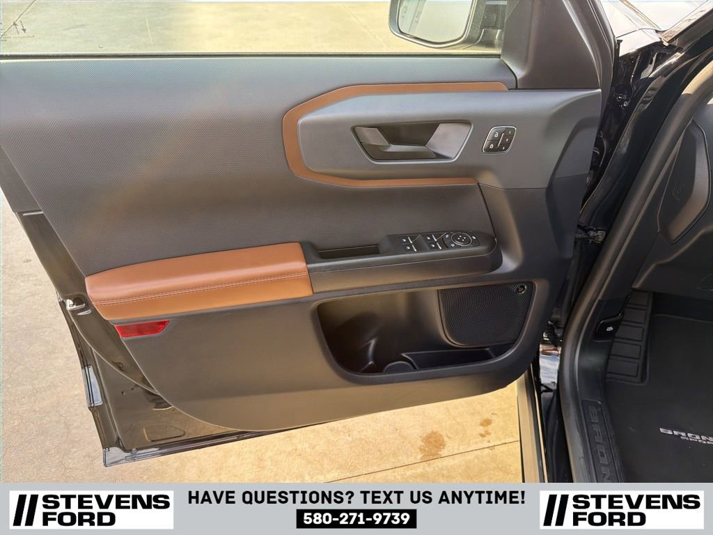 Used 2024 Ford Bronco Sport Outer Banks w/ Tech Package image 21