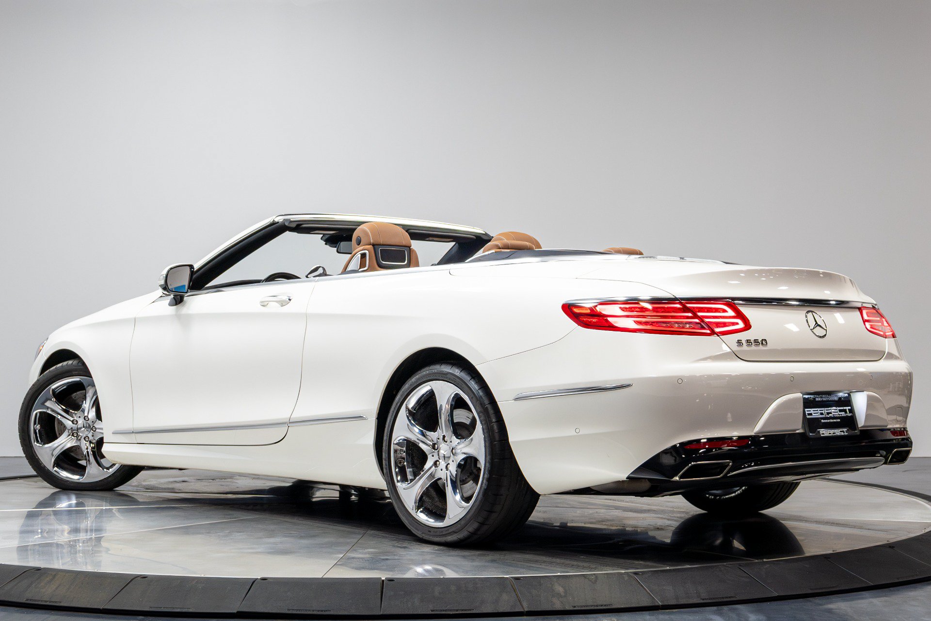 Used 2017 Mercedes-Benz S 550 Cabriolet image 48