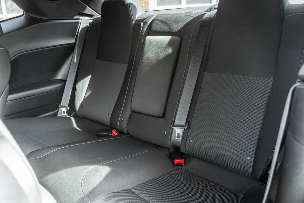 Used 2016 Dodge Challenger R/T RWD image 24