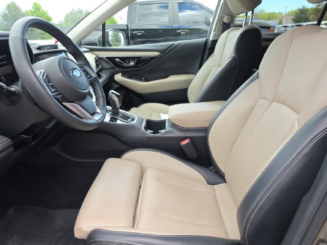 Used 2022 Subaru Outback Limited AWD/4WD image 18