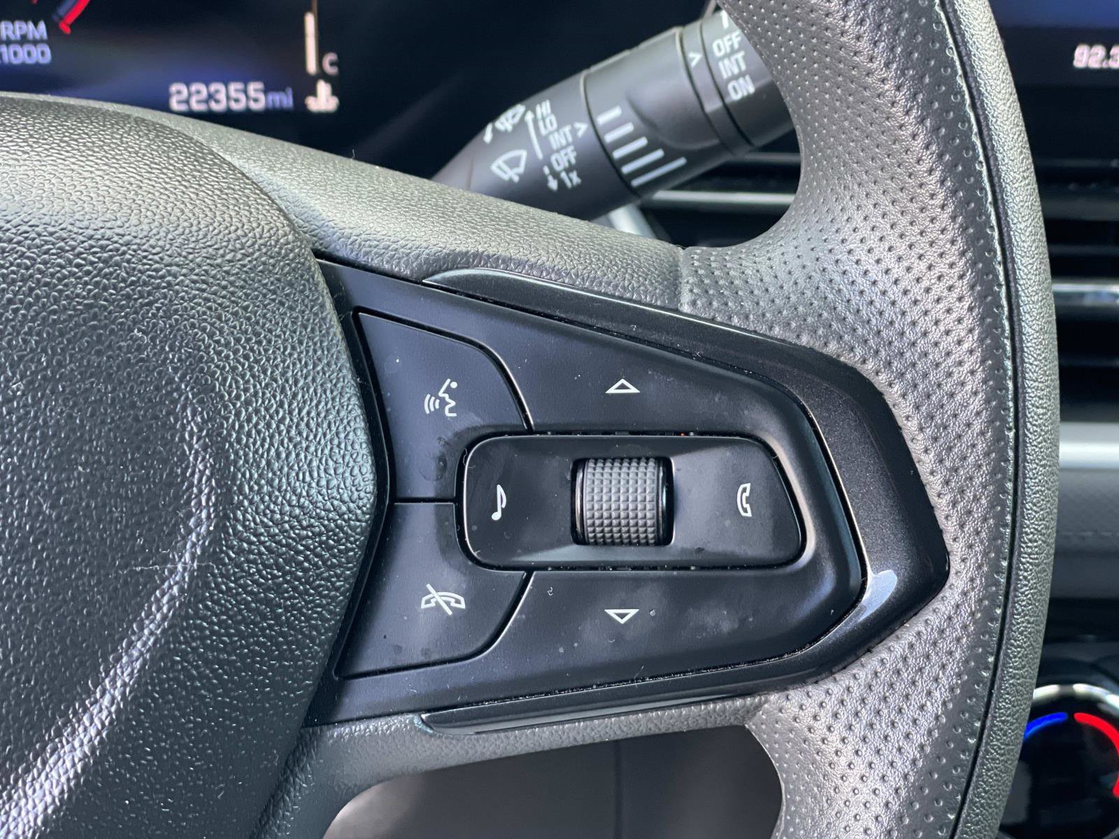 Used 2025 Chevrolet TrailBlazer LT image 12