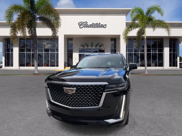 Certified 2024 Cadillac Escalade Luxury RWD image 5