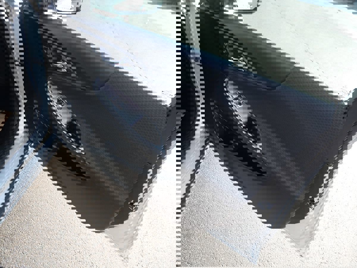 Used 2022 Chevrolet Malibu LT image 35