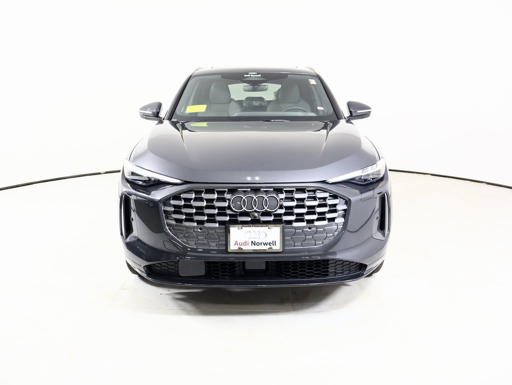 New 2025 Audi Q5 Prestige image 9