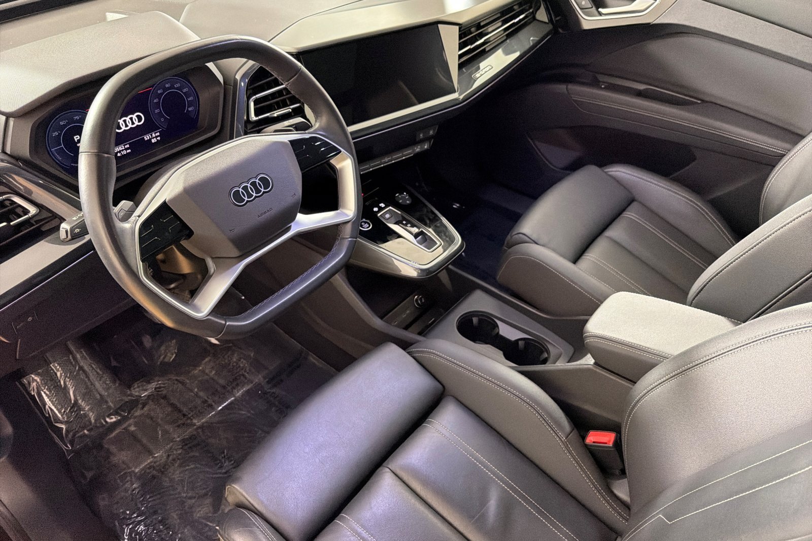 Certified 2023 Audi Q4 e-tron Premium w/ Convenience Package AWD/4WD image 9