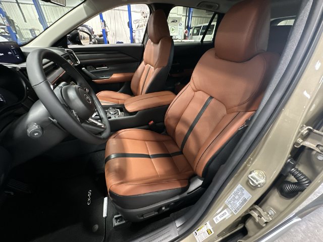 New 2026 MAZDA CX-50 Meridian Edition w/ Weather Package AWD/4WD image 17