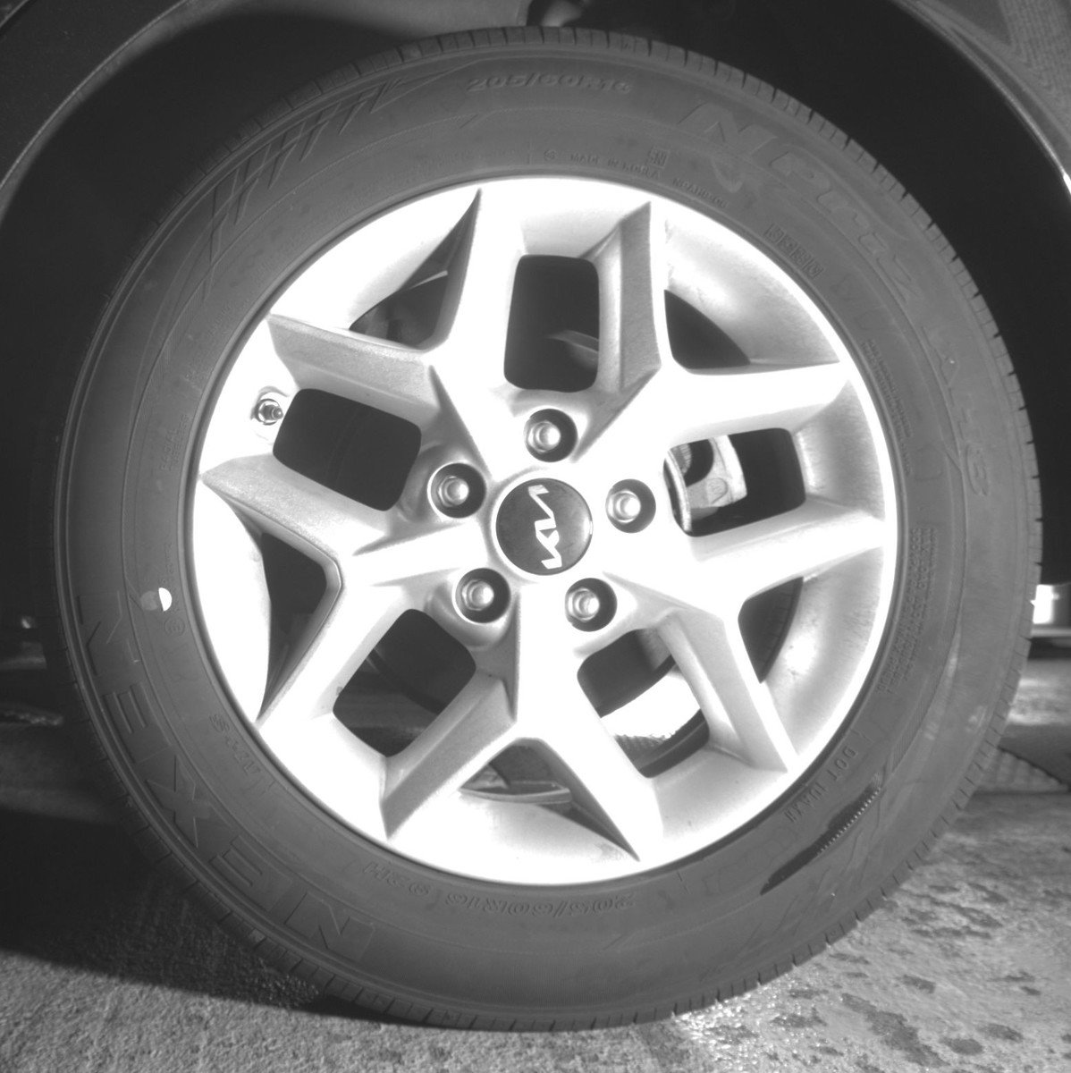 Used 2025 Kia Soul LX w/ LX Technology Package FWD image 21