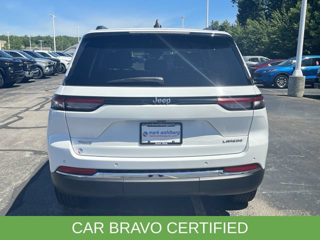 Used 2022 Jeep Grand Cherokee Laredo w/ Luxury Tech Group I AWD/4WD image 31