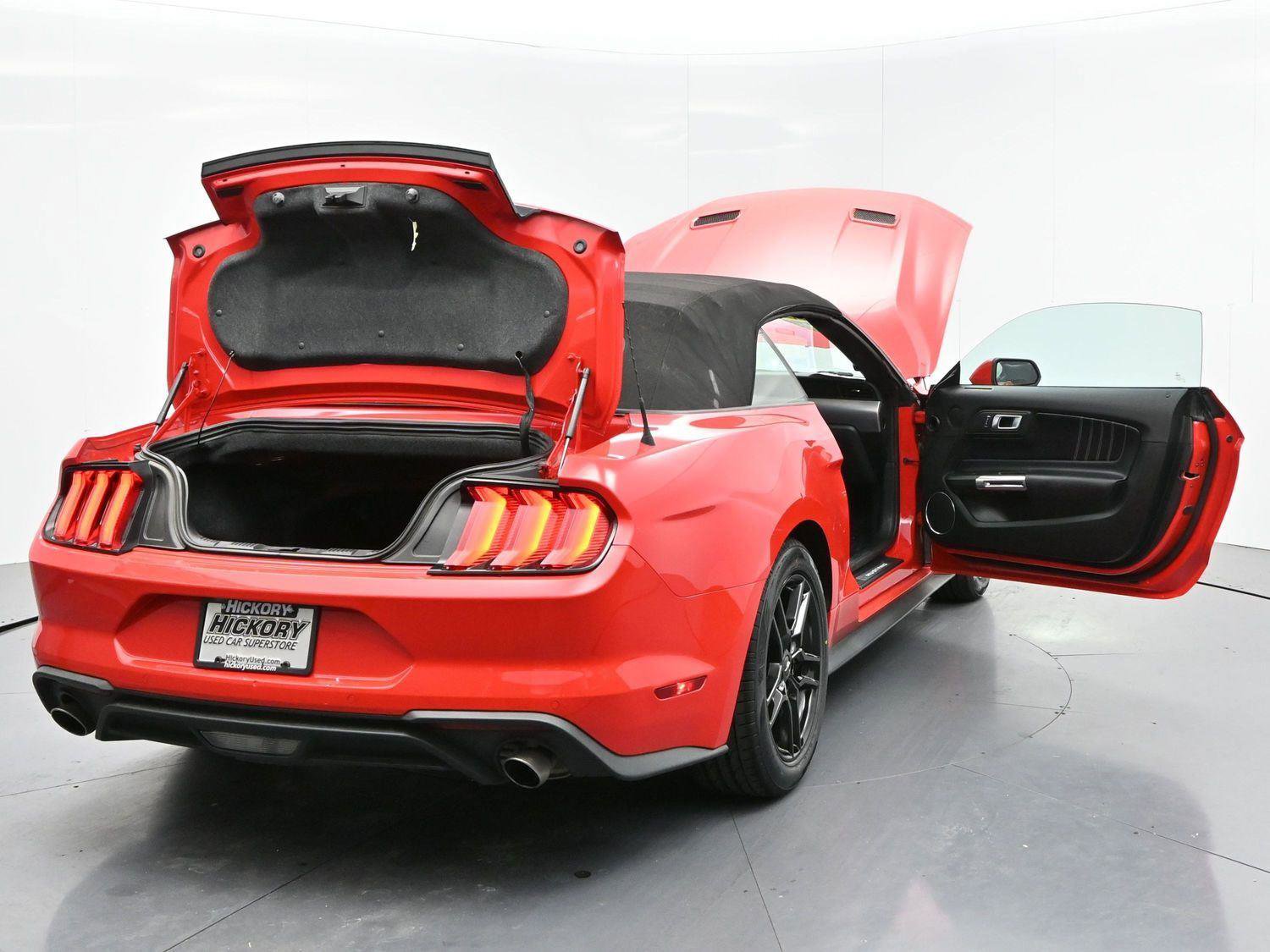 Used 2023 Ford Mustang Premium image 37
