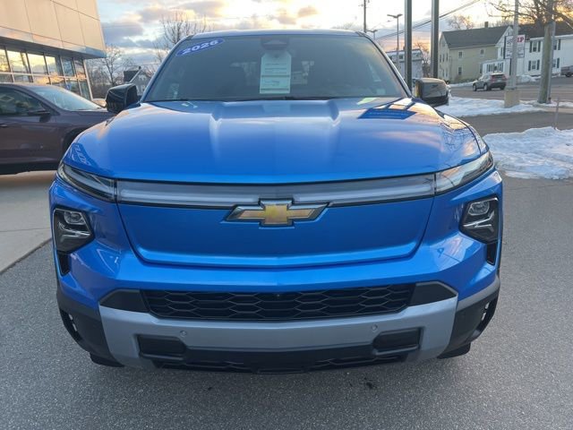 Used 2026 Chevrolet Silverado EV LT AWD/4WD image 9