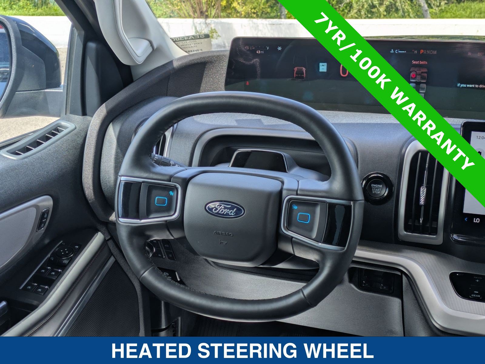 Certified 2025 Ford Expedition Active AWD/4WD image 21