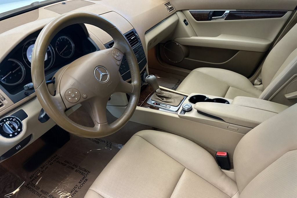 Used 2008 Mercedes-Benz C 300 Sedan image 10