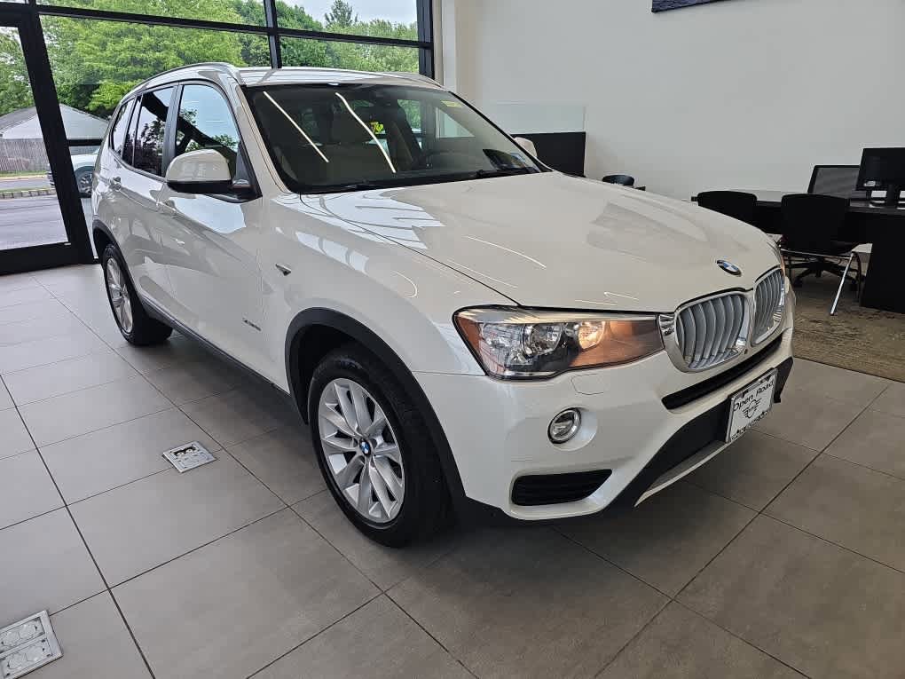 Used 2017 BMW X3 xDrive28i AWD/4WD image 14